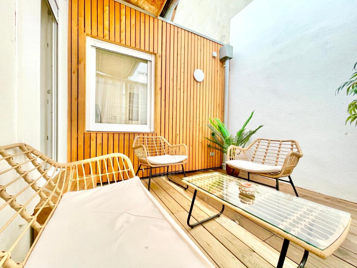 Le Rosacker - Proche Centre Ville Et Gare - Terrasse - Parking Gratuit 2 Places - 2 Chambres - 2 Salles De Bain - Netflix コルマール エクステリア 写真
